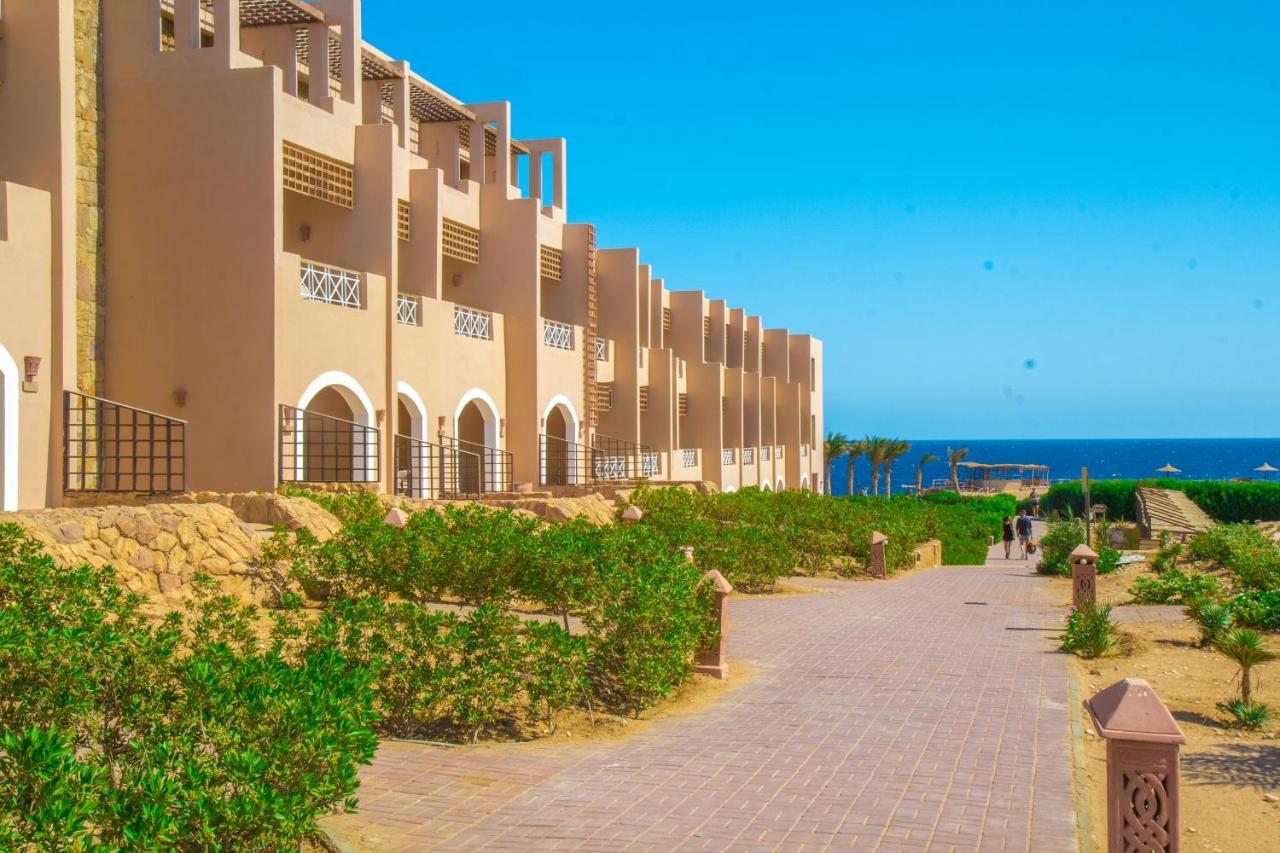 Viva Blue Resort And Diving Sharm El Naga (Adults Only) フルガダ エクステリア 写真